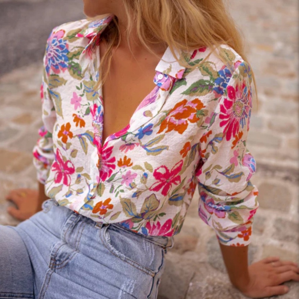 Floral Button Up Top